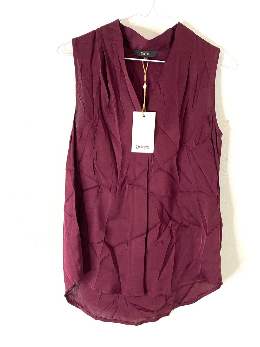 Quince NWT Washable Stretch Silk Sleeveless Blouse Wine Tasting Burgundy